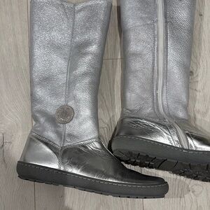 Elegant Silver Women's Winter Boots